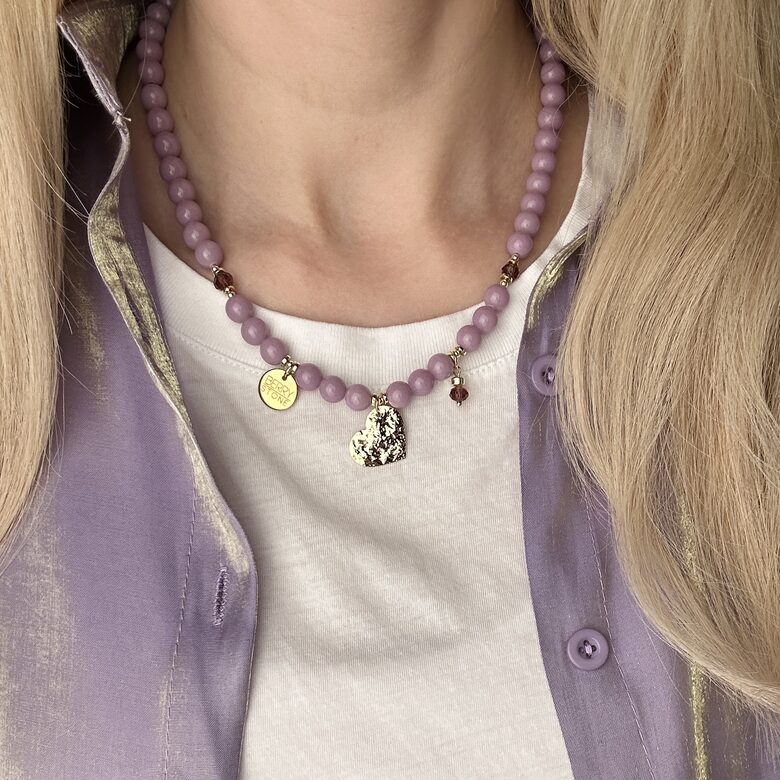 Kaklo papuošalas: Violet Heart