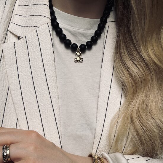 Kaklo papuošalas: Black Teddy