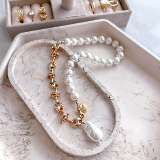 Kaklo papuošalas: Pearl Chain