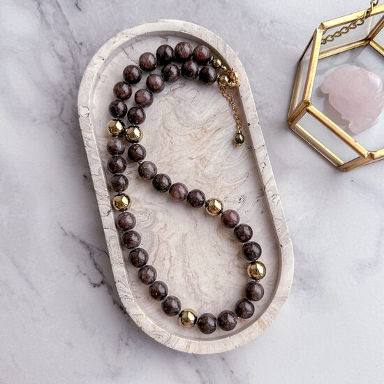 Kaklo papuošalas: Earth